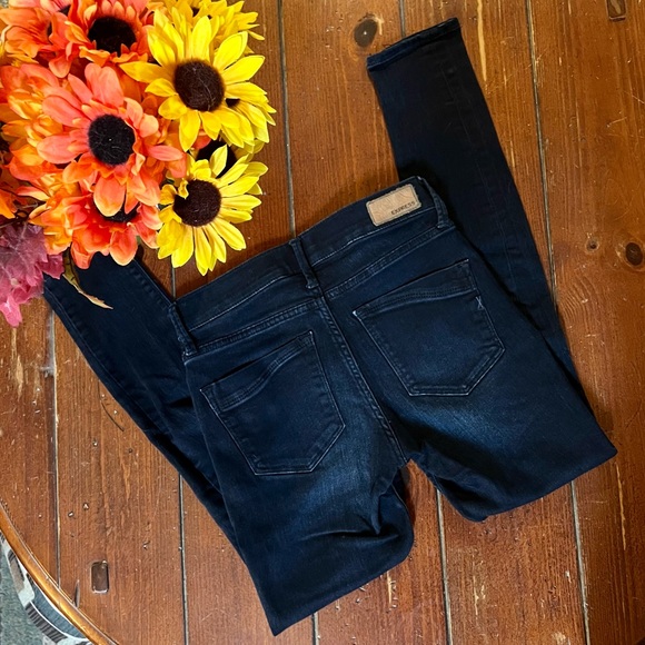 Express Supersoft Stretch Legging - Picture 2 of 3